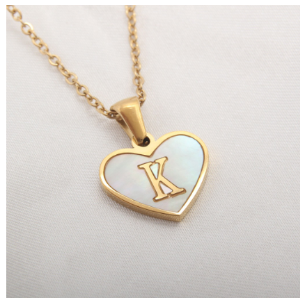 Stainless Steel 26 Letter Pendant Necklace Love Shell Card Necklace Necklace Fashion Gift for Men and Women K