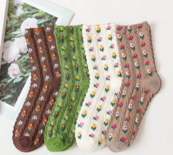 Spring and Autumn Socks Female's Cartoon Small Fragmented Flower Medium Tube Cotton Socks Street Versatile Sports and Leisure Women's