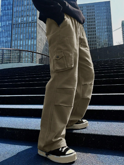 Manfinity EMRG Men's Solid Color Casual Trousers Featuring Pocket Design