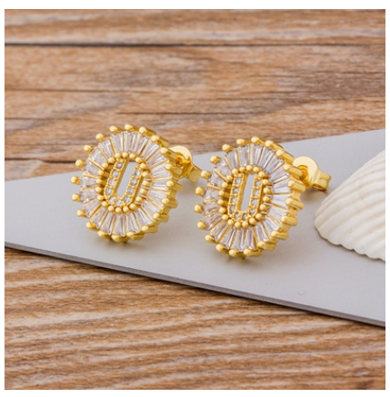 26 Initial Letter Earrings for Women Hypoallergenic Accessories Cute Alphabet AAA CZ Gold Stud Hikaw Jewelry U