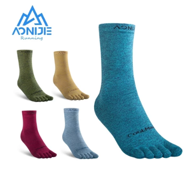 3 Pairs AONIJIE Running Socks Medium Long Tube Anti Blister Men Women Sport Five Toes Socks for Yoga Trial Run Marathon Jogging