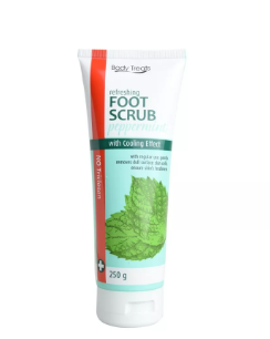 BODY TREATS Refreshing Foot Scrub Peppermint with Cooling Effect 250G