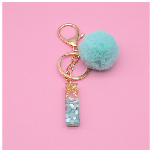 Cute Keyring Green Pompom Fur Ball 26 Letter Keychain Resin Key Chains Handbag Charms For Woman Ornaments Accessories Gift I