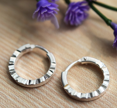 Italy Sterling Silver Side Cutting Hoop Loop Earring