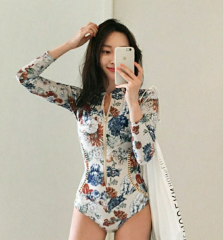 Women Sexy Swimsuit Swimwear Beachwear Bikini Stylish Simple Fashion