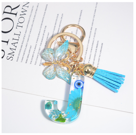Exquisite Dried Flower Filled 26 Letter Keychain With Butterfly Pendant Fashion A-Z Name Initials Keyrings Car Key Holder Gifts J
