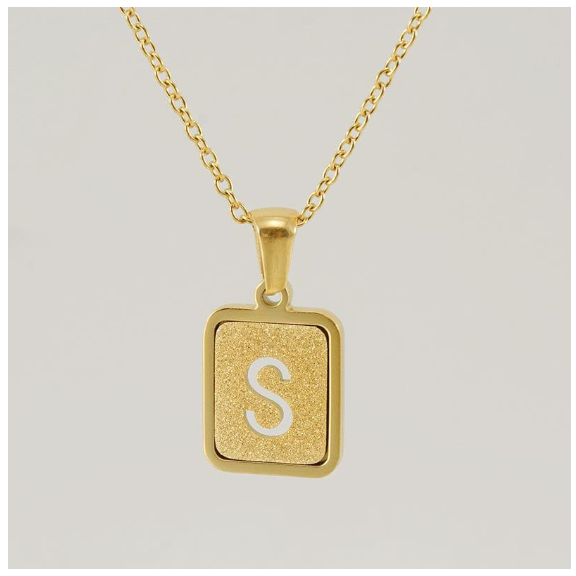 Fashionable 18K Stainless Steel Hollowed Out 26 Capital Letters Necklace for Womens Titanium Steel Letter Pendant Collarbone Chain S