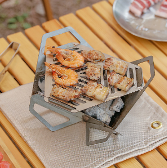 Outdoor BBQ Grill Stove Portable Triangle Camping Picnic Campfire Stoves