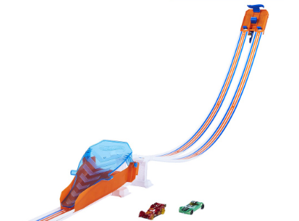 Hot Wheels Flying Custom Race and Jump Track Set