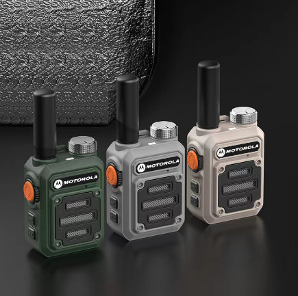 Mini Walkie Talkie 2-Second Automtic Frequency Matching With A Talk Distance Of 8KM Cross-country Team Jungle Adventure