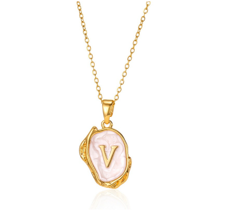 26 English Letter Necklace with Irregular Oil Drop Letters Pendant Necklace Chain in Gold V
