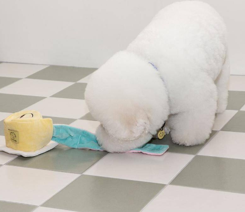 Dog Smile Cake Birthday Toy Dog Toys Puppy Toys Chew Toys for Dogs Clean Teeth Resistant To Bite Squeaky Toys Interative Toy