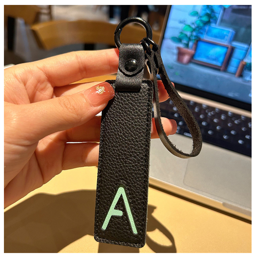 Creative PU Leather Letter Keychains Fashion Colorful Square Alphabet Keyrings Car Key Holder Accessories Bag Ornament Gifts A