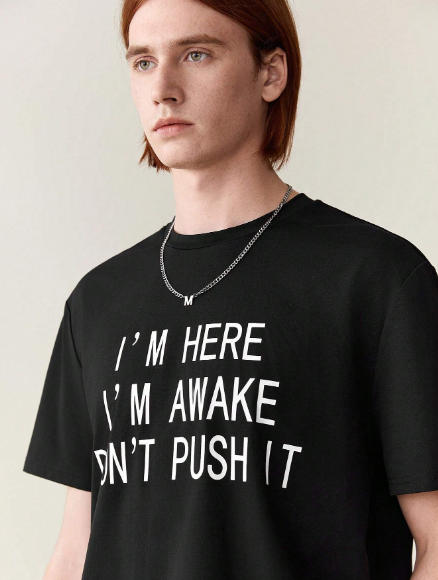 Manfinity UrbanChill Men Summer Casual Short Sleeve Tee With Slogan Print Round Neck