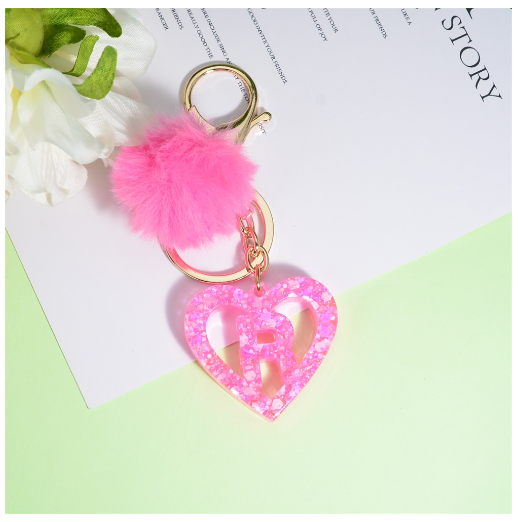 Pink Heart A-Z 26 Initials Keychain With Furball Fashion Letter Resin Keyring For Women Bag Ornaments Car Key Accessories Gifts R