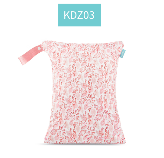 Happyflute Portable 30*40CM Diaper Wet Bag Waterproof Two Zippered Cute Prints Wet Dry Diaper Bag With Handle Wetbags 01