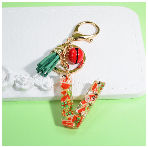 Fashion A-Z 26 Letters Keychains Christmas Tree Snowman Sequins Filling Resin Key Rings Women Bag Charms V