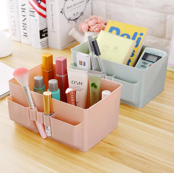 Large Capacity Cosmetic Storage Box Makeup Organizer Desktop Organizer-Z569