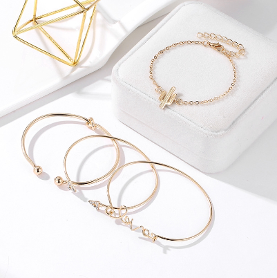 4PCS/Set Women LOVE Gold Bracelet Bangle Set