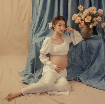 New Maternity Clothes Tops and Pants Photo Studio Photo Clothing Beautiful Retro Maternity Dress Photography Photo Clothes