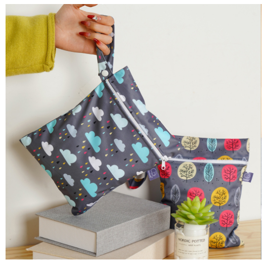 Elinfant 2 Pcs-Set Mini Eco-friendly Portable Waterproof Snack Bag Washable Reusable Baby Diaper Bag D03