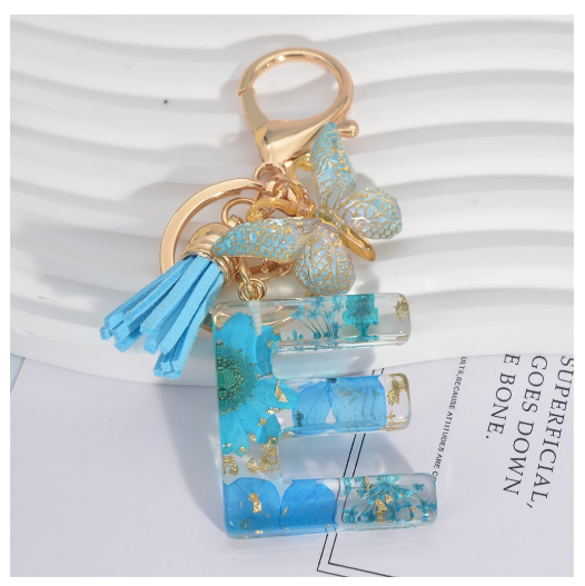 Sweet Blue Daisy A-Z Letter Keychains Fashion Butterfly 26 Resin Keyrings With Tassel Car Key Holder Accessories Pendant Gifts E