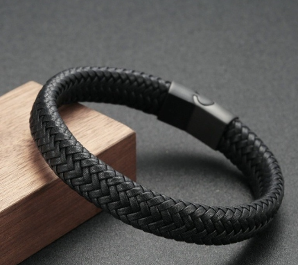 Men's Fashion Braided Leather Magnetic Clasp Bracelet / Jewelry Accessories