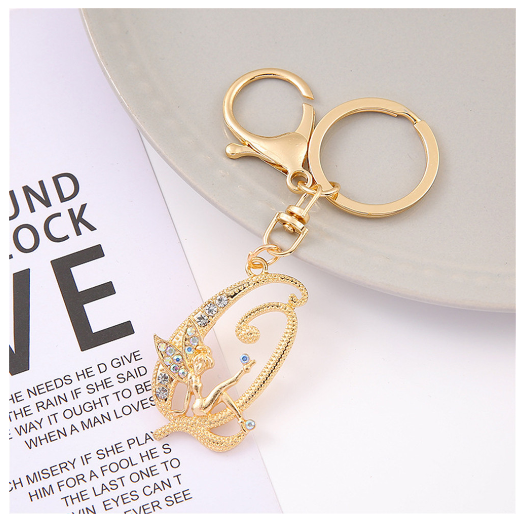 Exquisite Elf Letter Metal Keychains Luxury Gold Color Rhinestone Alphabet Keyrings For Men Women Handbag Ornaments Gifts Q