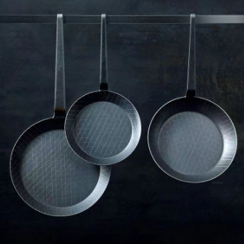 German Turk Long-Handled Pan Iron Outdoor Camping Steak Frying Uncoated Deep Barbecue Plate Non-S