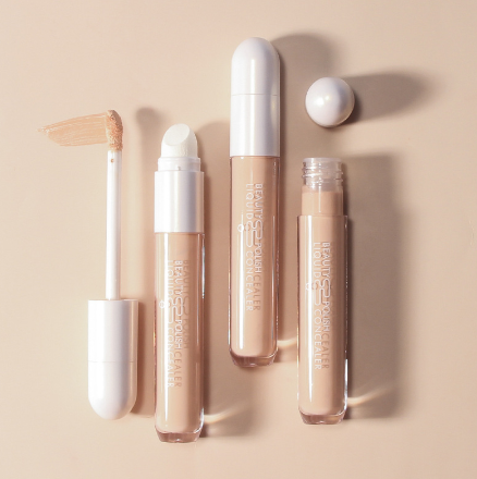 Lamuseland Double end sponge is easy to apply waterproof concealer Liquid Face Highlight Long Lasting Smooth Full Coverage Matte 6.2g