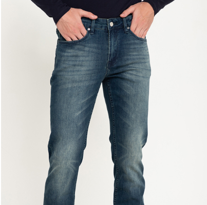 GUESS Slim Straight W/O Destruction