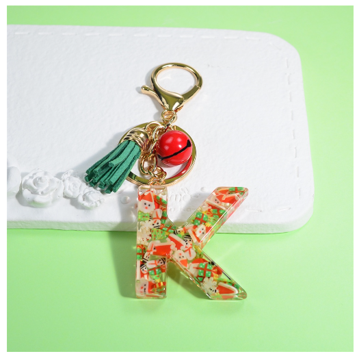 Fashion A-Z 26 Letters Keychains Christmas Tree Snowman Sequins Filling Resin Key Rings Women Bag Charms K