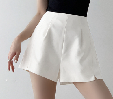 Lovito Women Casual Plain Basic Shorts L71ED086 Off White