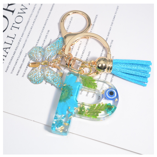 Exquisite Dried Flower Filled 26 Letter Keychain With Butterfly Pendant Fashion A-Z Name Initials Keyrings Car Key Holder Gifts P