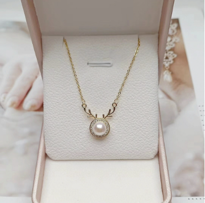 Little Fresh Elk Little Deer Freshwater Pearl Necklace