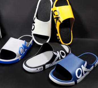 New Korean Summer and Rainy Season Indoor and Outdoor Unisex Affordable Couple Slippers