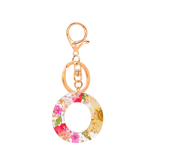 A-Z 26 Letter Pendant Keychains Resin Dried Flower Alphabet Keyring Charm Women Cute Bag Ornamant Accessories Gifts O