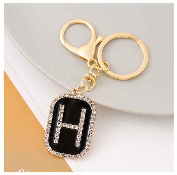 Exquisite Rhinestone 26 Letter Keychain Simple Black Enamel Initials Keyrings For Women Bag Pendant Ornament Car Keyholder Gifts H