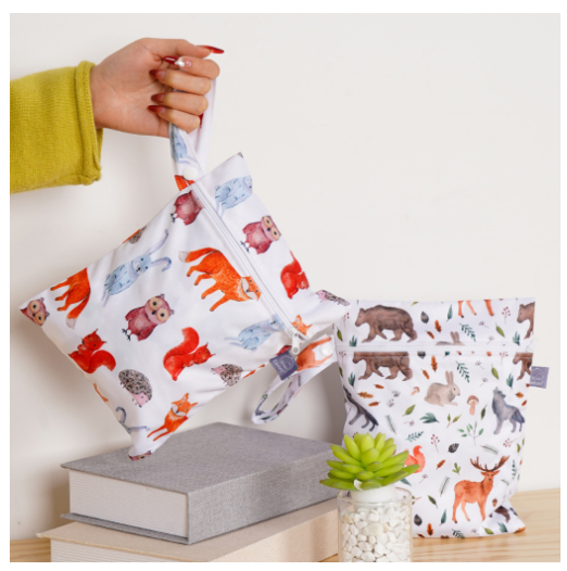 Elinfant 2 Pcs Set Mini Eco-friendly Portable Waterproof Snack Bag Washable Reusable Baby Diaper bag 18 x 25cm s14