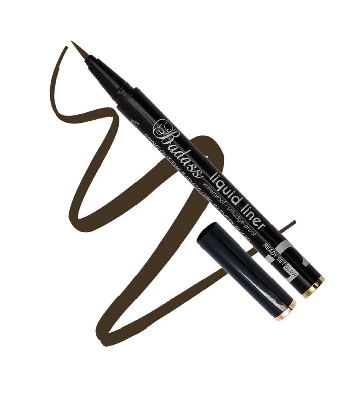 Ready Set Glow Liquid Eyeliner In The Shade Yas 5ML