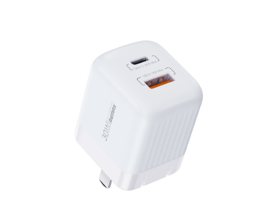 REMAX RP-U28 Accord 2 Series 30W PD+QC Gallium Nitride Folding Travel Adapter