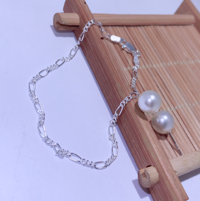 Korean and Japanese Fashion Jewelry Accessory 92.5 Silver Bracelet and Earring Set