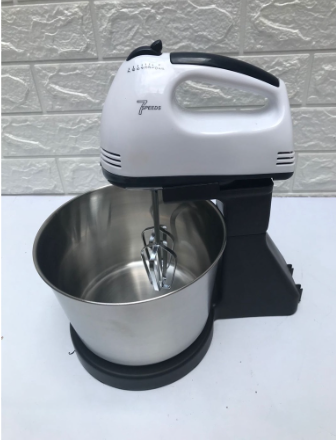 Portable 7 Speed Baking Hand Mixer